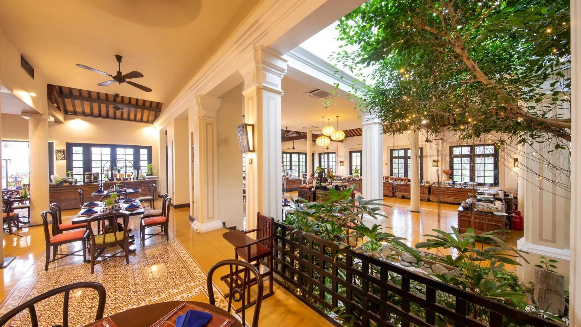 Victoria Hoi An Beach Resort & Spa 4*,  Vietnam